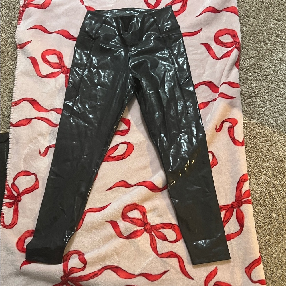 VS Pink Shimmer  Black Leggings